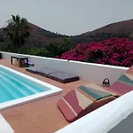 Scenic Views, Heated Pool, Vineyard - Casa Mavi Villa La Vegueta