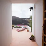 Villa Scenic Views, Heated Pool, Vineyard - Casa Mavi